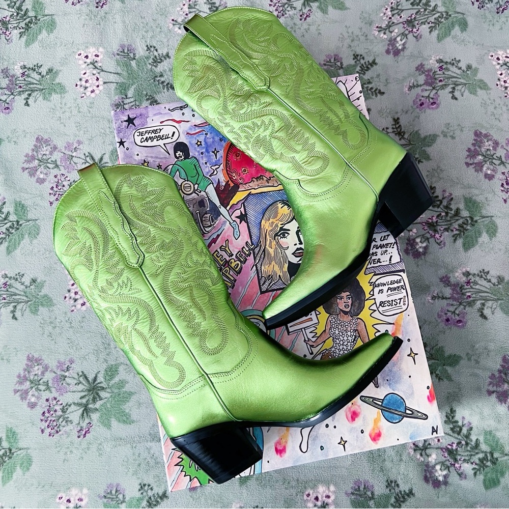 Jeffrey Campbell Dagget Green Metallic Western Style Cowgirl Boots 💚
